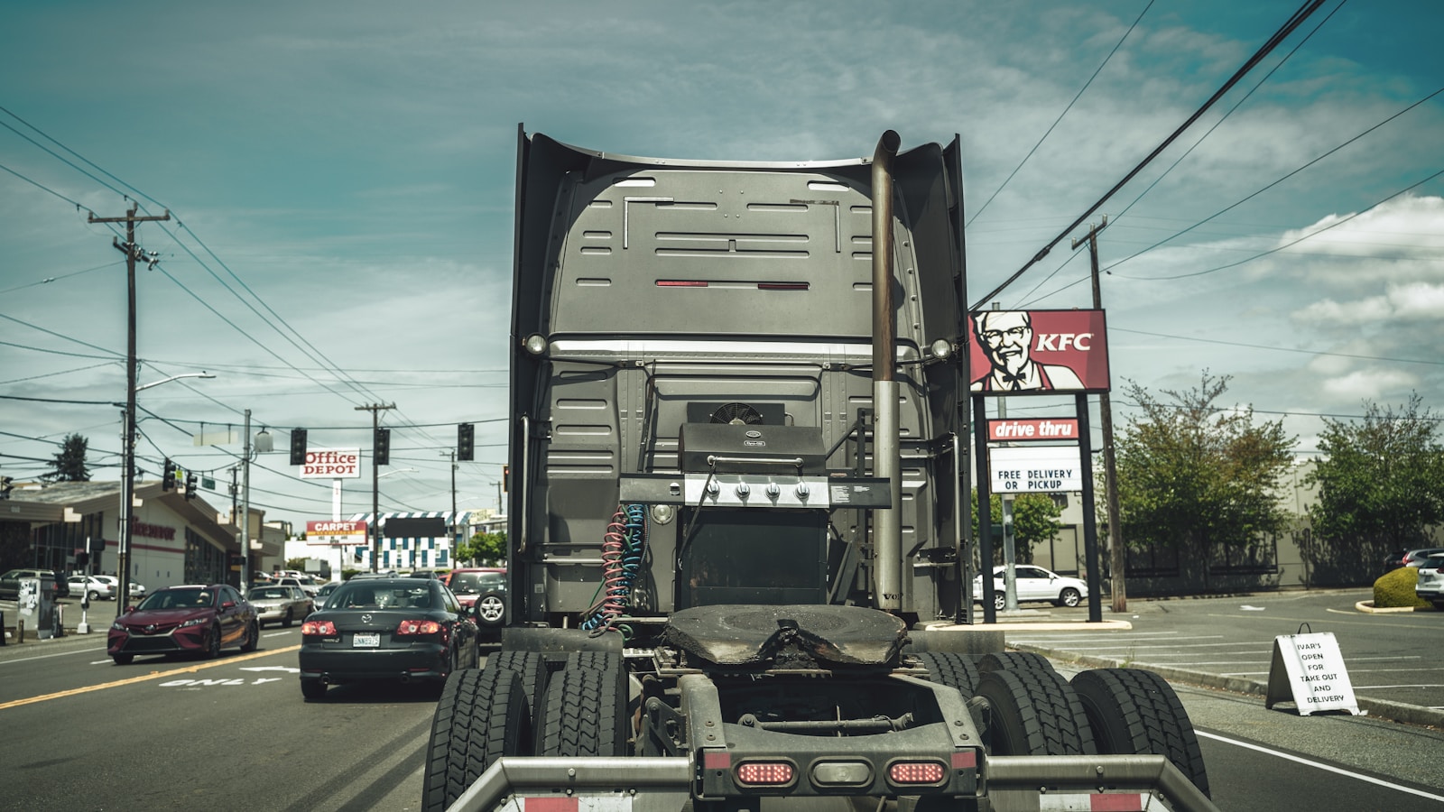 5 Common Tow Truck Insurance Claims — And How to Avoid Them