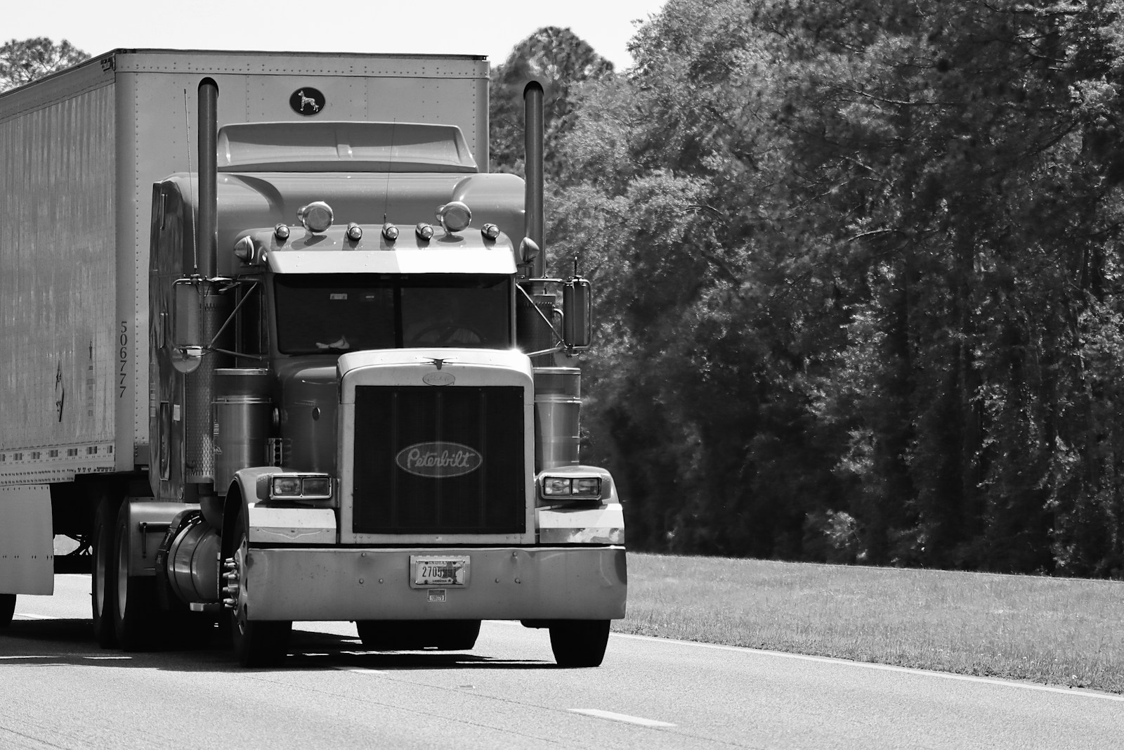 How to Choose the Right Trucking Insurance Provider in 2026