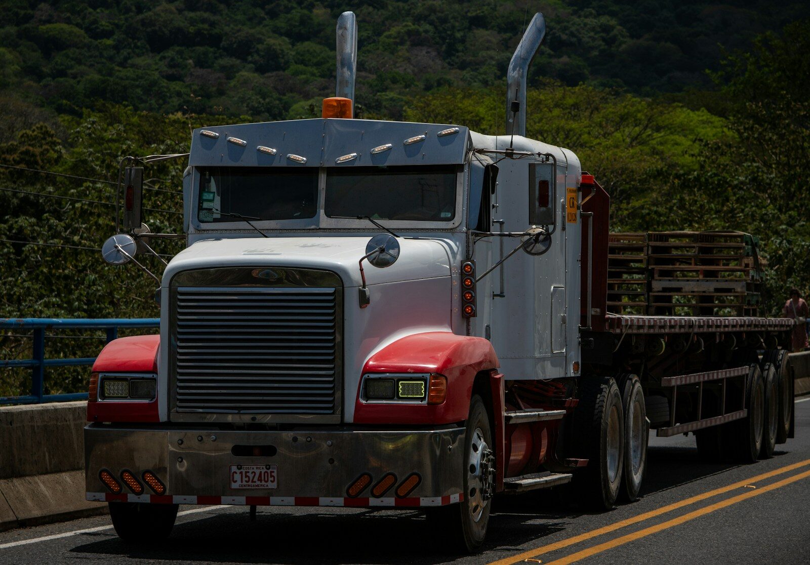 The Importance of Occupational Accident Coverage for Truck Drivers in 2026