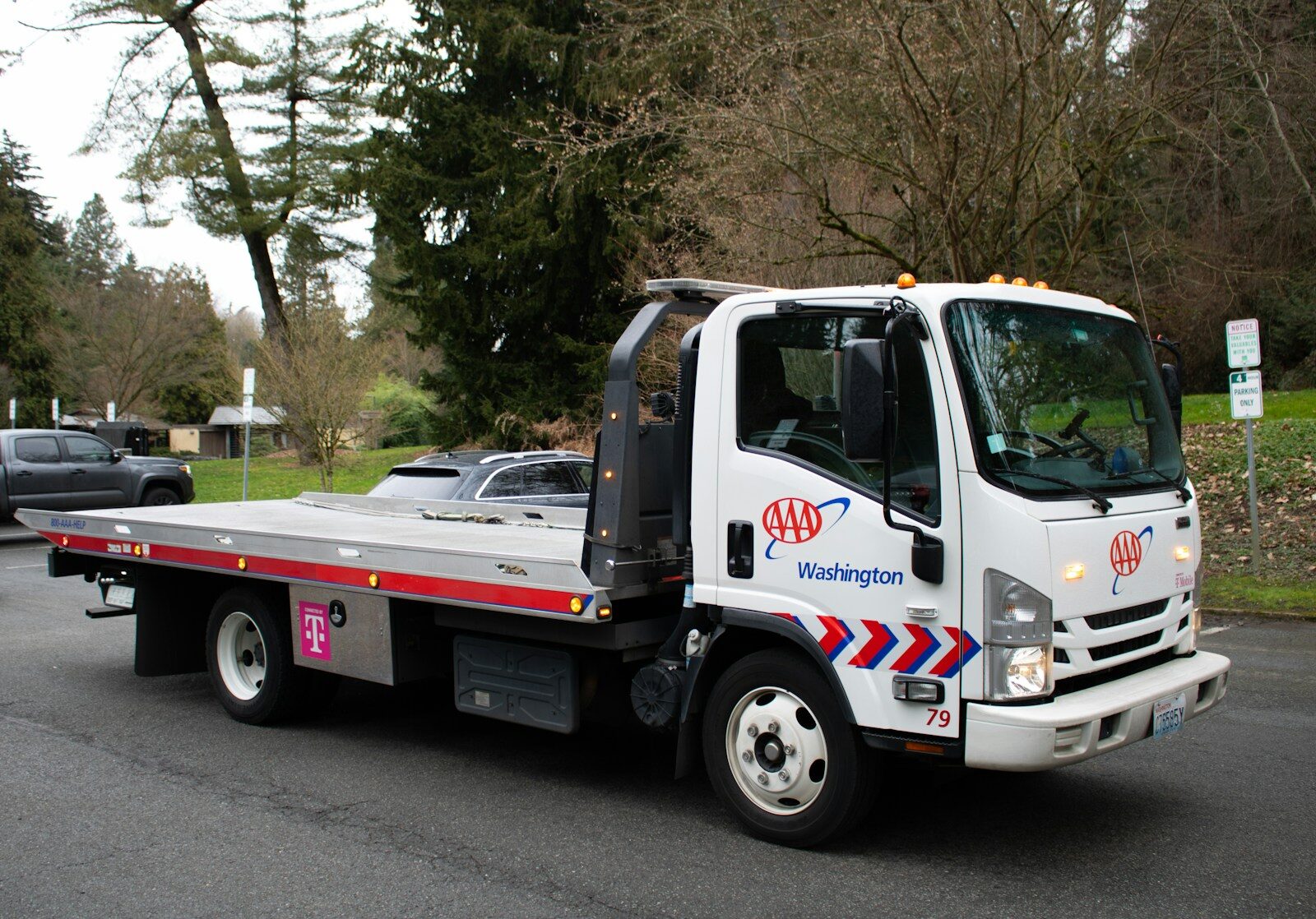 Tow Truck Insurance Guide: Essential On Hook and Garagekeepers Coverage
